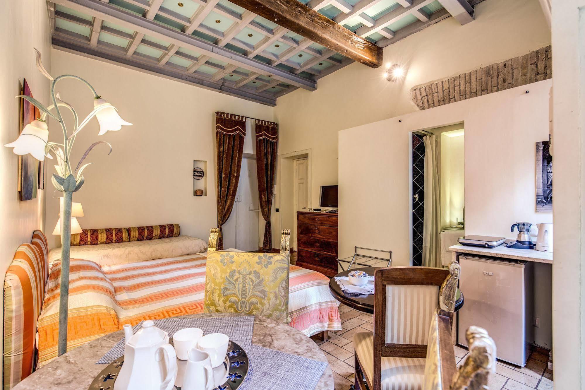 فندق La Casa Del Capitano روما المظهر الخارجي الصورة