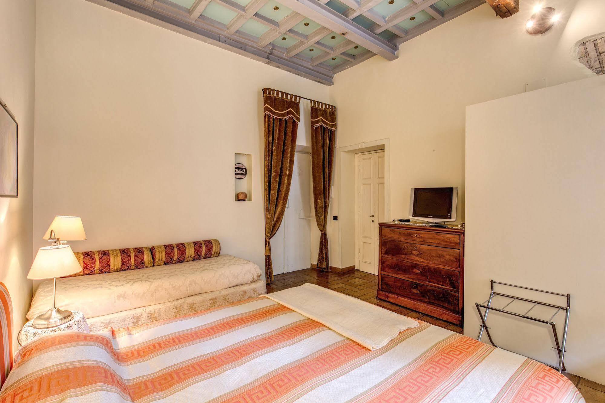 فندق La Casa Del Capitano روما المظهر الخارجي الصورة