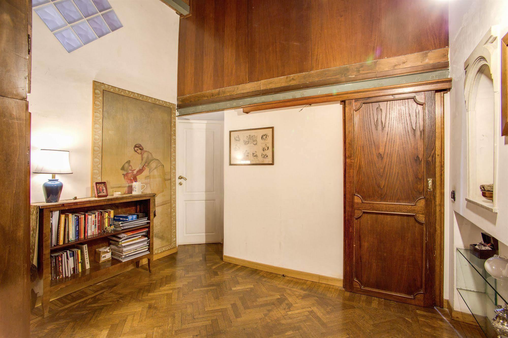 فندق La Casa Del Capitano روما المظهر الخارجي الصورة